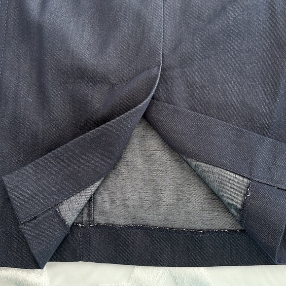 Talbots Navy Denim A-Line Skirt w/Criss Cross Front. Back Zipper Size 16 - Picture 5 of 10